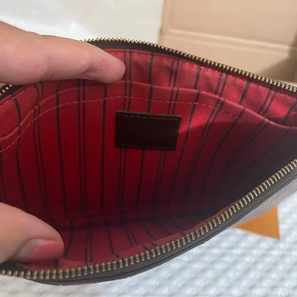 ❌❌❌SOLD❌❌❌Louis Vuitton Neverfull pouch - Picture 7 of 16